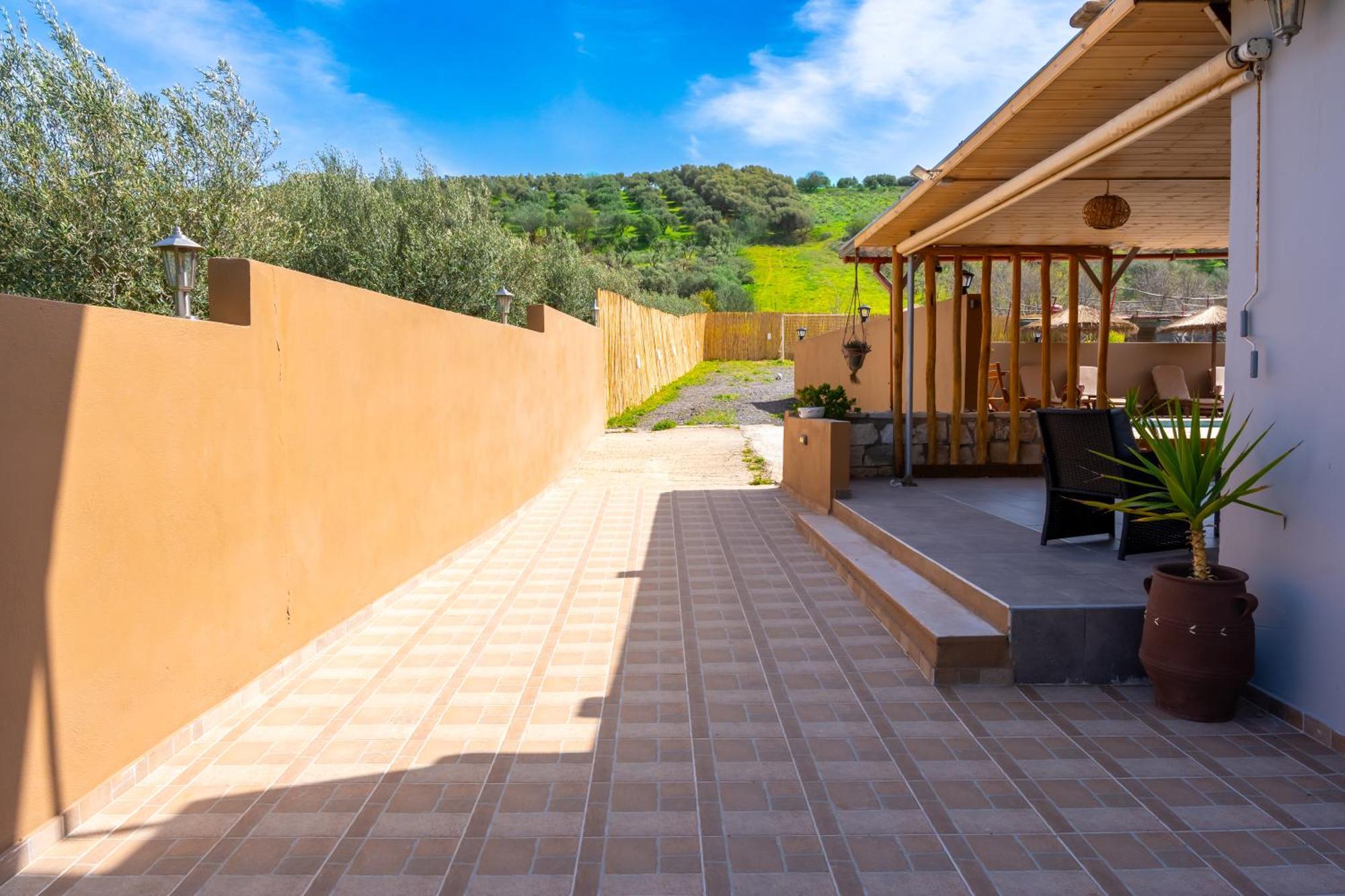 Countryhouse Villa With Pool & Private Parking Heraklion  Exterior photo